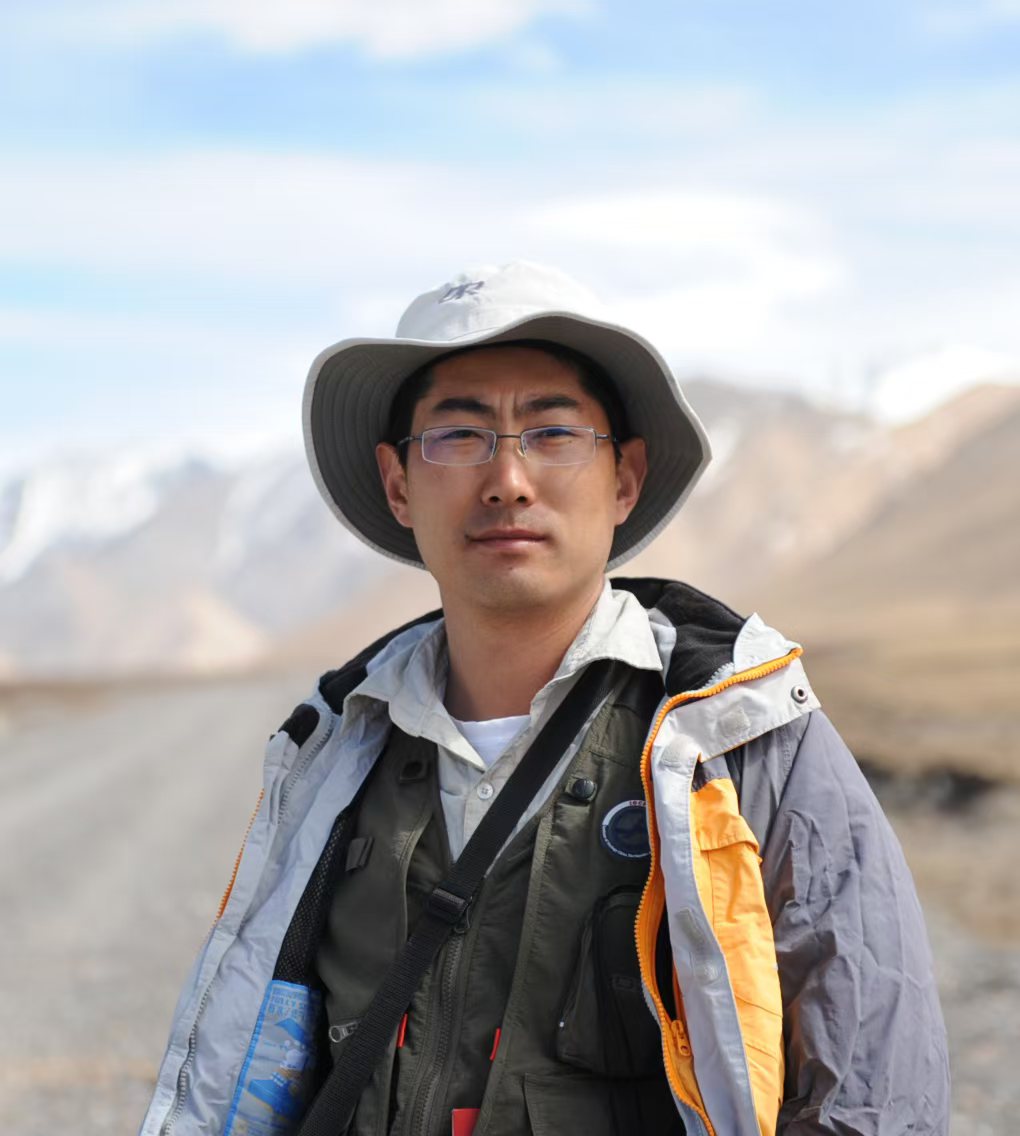 开云体验官网入口_开云(中国)创新论坛第一千九百三十九讲：青藏高原东缘低起伏高原面多阶段多成因演化过程